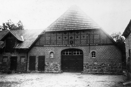 Die Frontseite des Hauses im Februar 1937